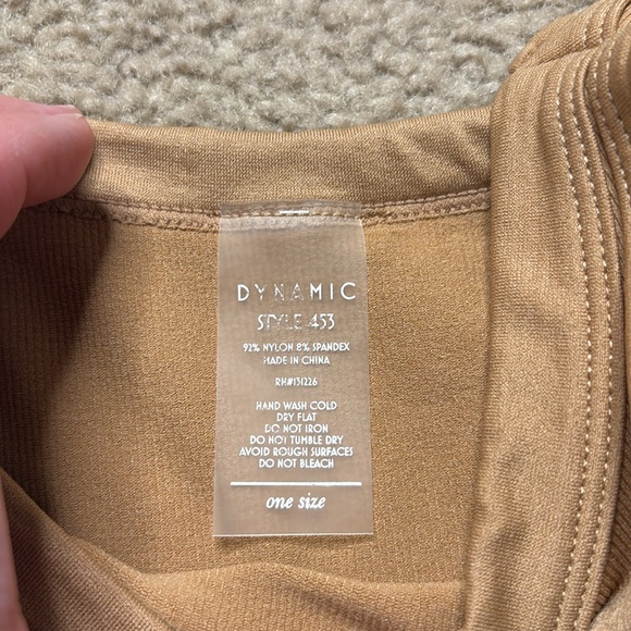 2 Ribbed Halter Tops - Picture 4 of 5